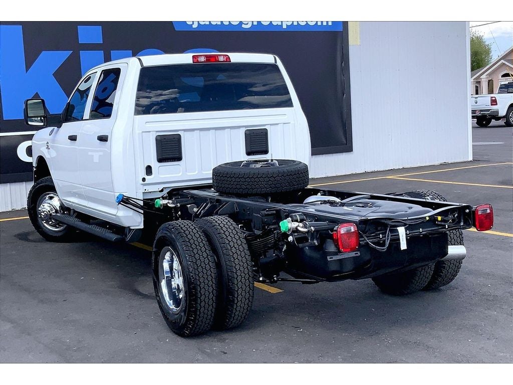 2026 RAM 3500 Chassis Tradesman