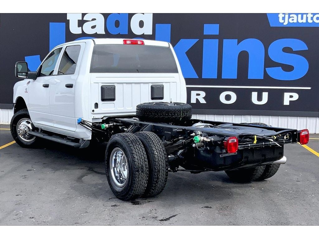 2026 RAM 3500 Chassis Tradesman