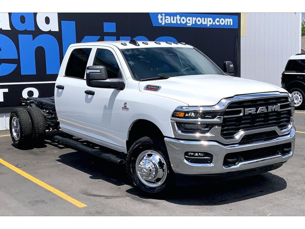 2026 RAM 3500 Chassis Tradesman