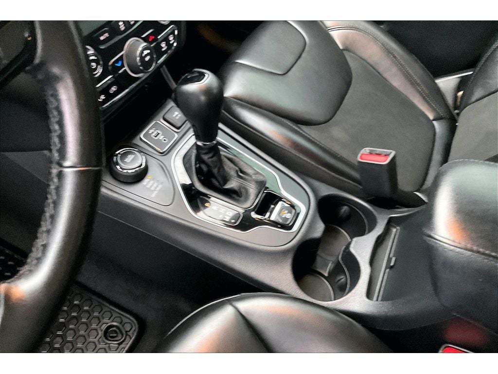 2020 Jeep Cherokee Altitude