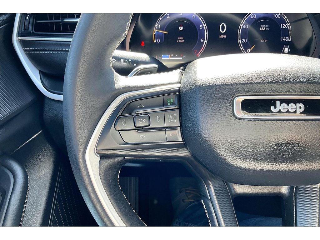 2023 Jeep Grand Cherokee L Altitude