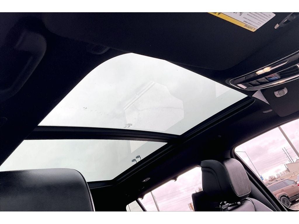 2022 Jeep Wagoneer Series III Carbide