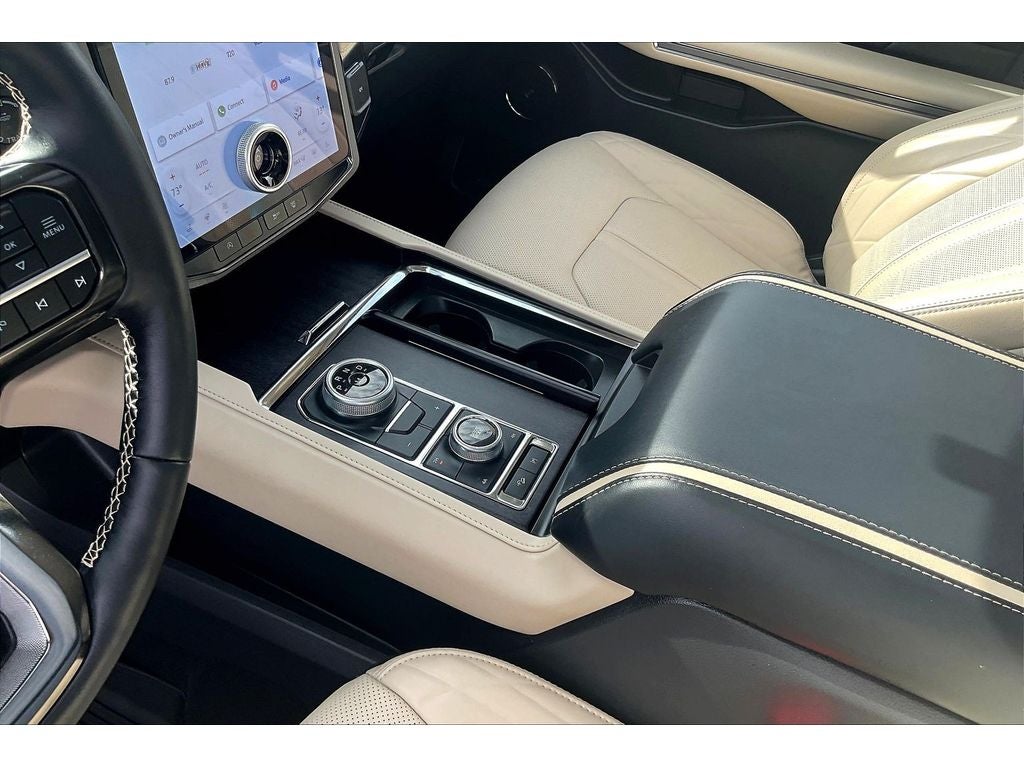 2024 Ford Expedition Max Platinum