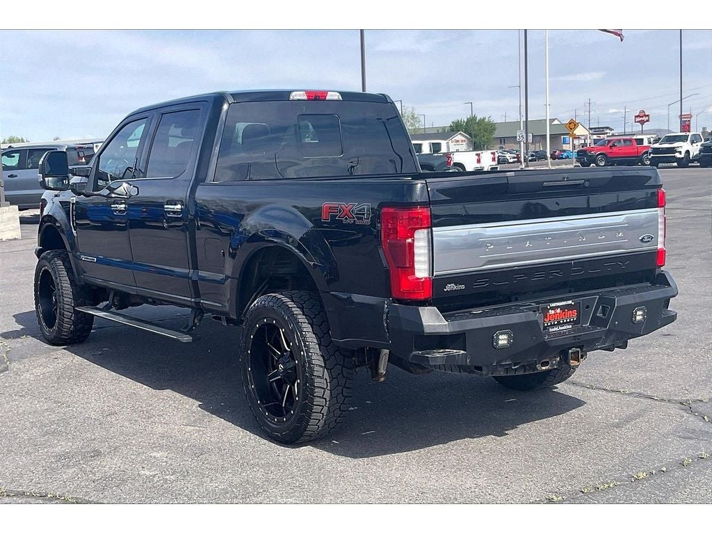 2017 Ford Super Duty F-350 SRW Platinum