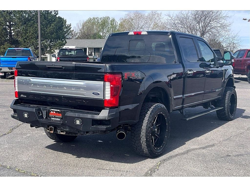 2017 Ford Super Duty F-350 SRW Platinum