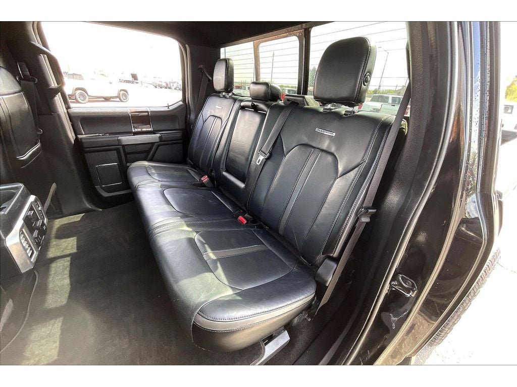 2017 Ford Super Duty F-350 SRW Platinum