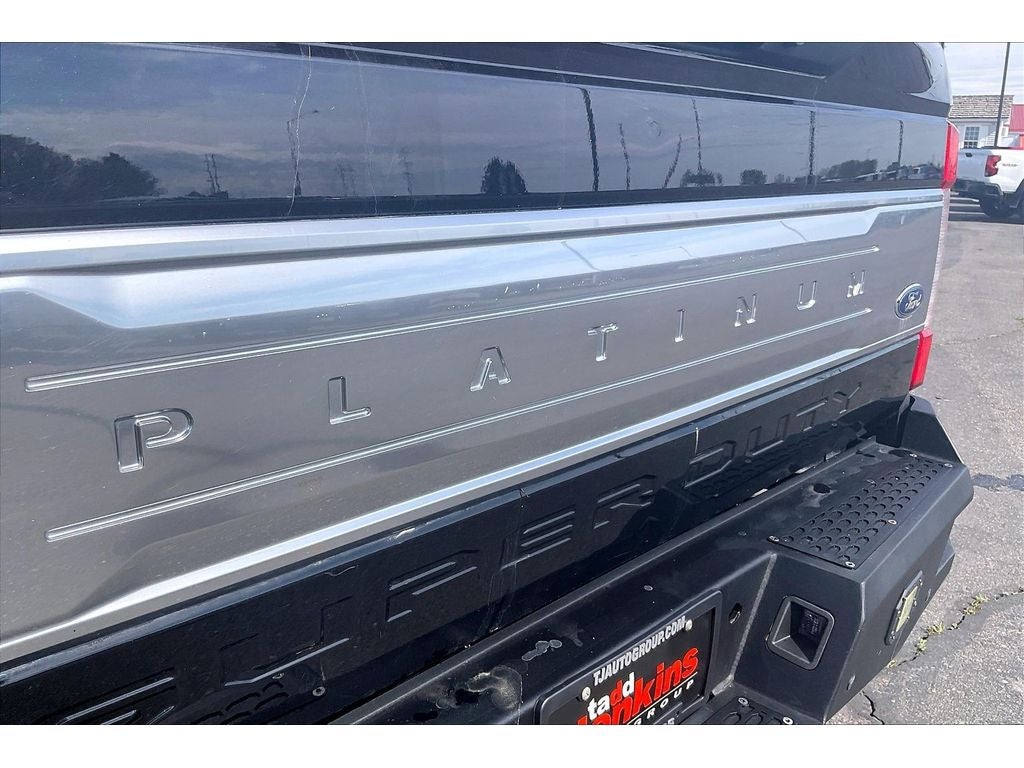 2017 Ford Super Duty F-350 SRW Platinum