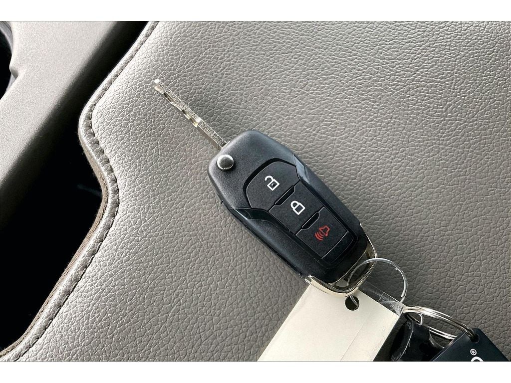 2022 Ford Super Duty F-350 SRW XL