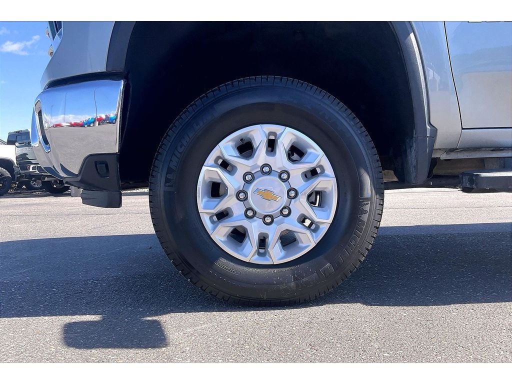 2025 Chevrolet Silverado 3500 HD LTZ