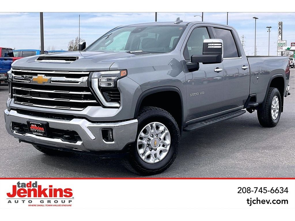 2025 Chevrolet Silverado 3500 HD LTZ