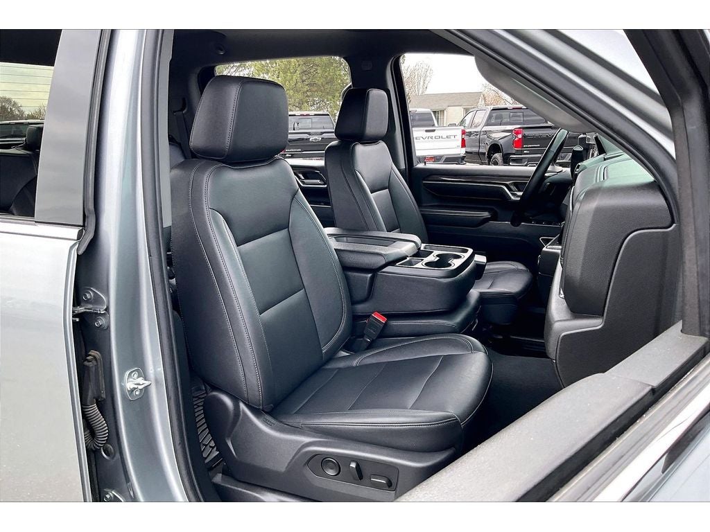 2025 Chevrolet Silverado 3500 HD LTZ