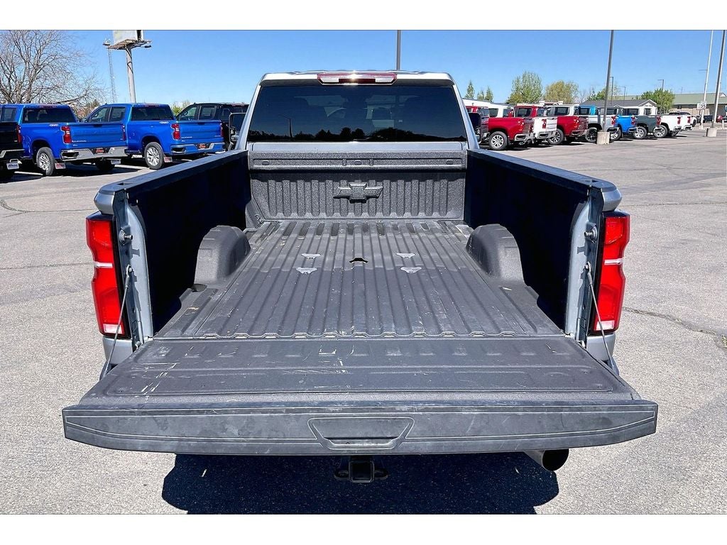 2025 Chevrolet Silverado 3500 HD LTZ