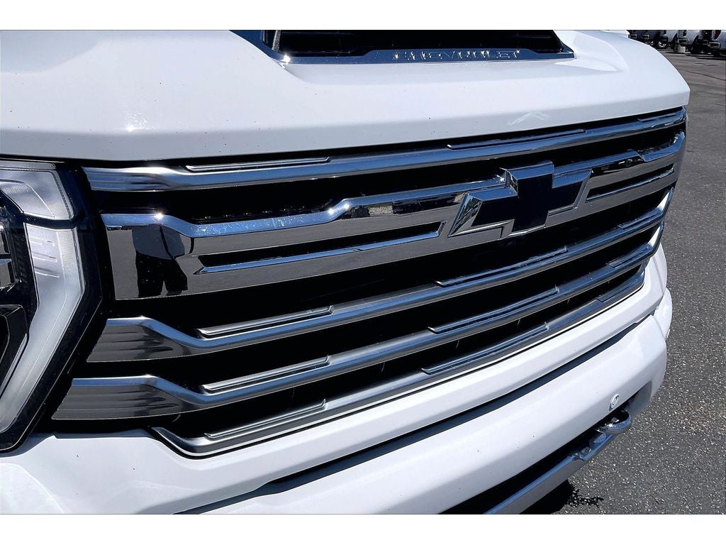 2026 Chevrolet Silverado 3500 HD High Country