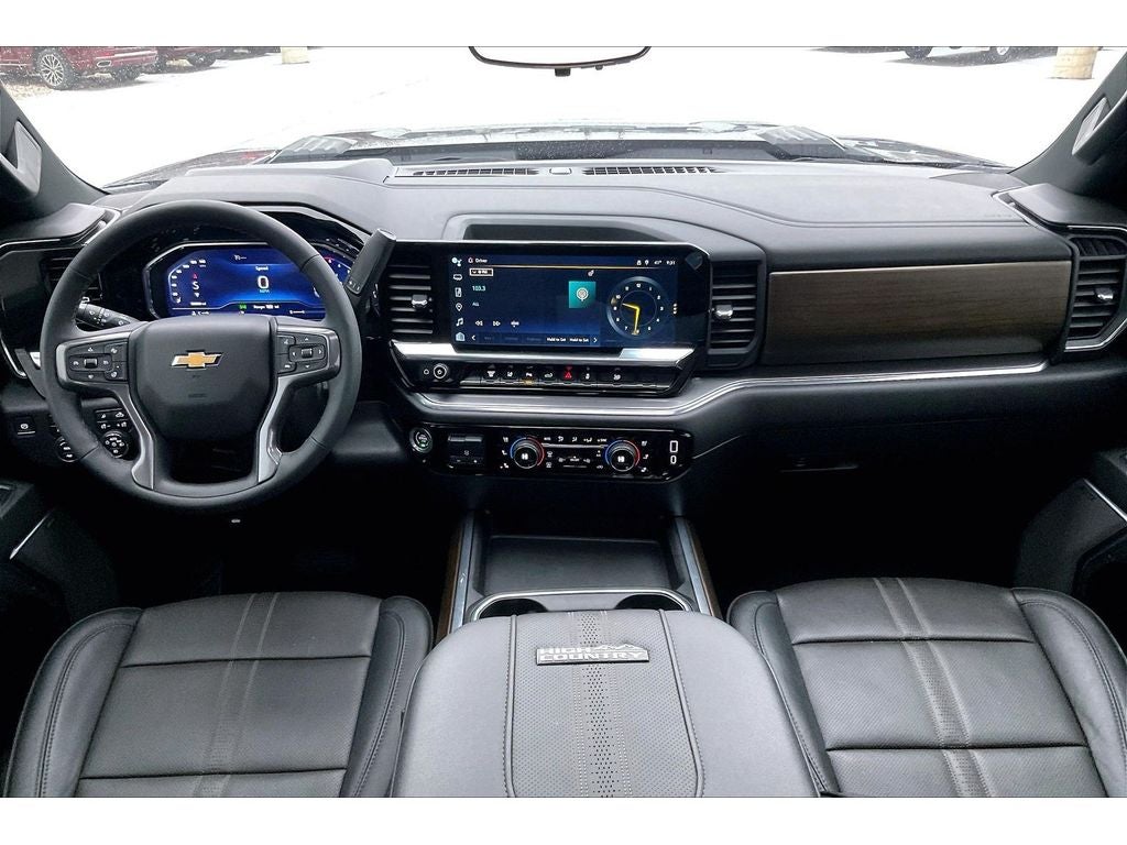 2025 Chevrolet Silverado 3500 HD High Country