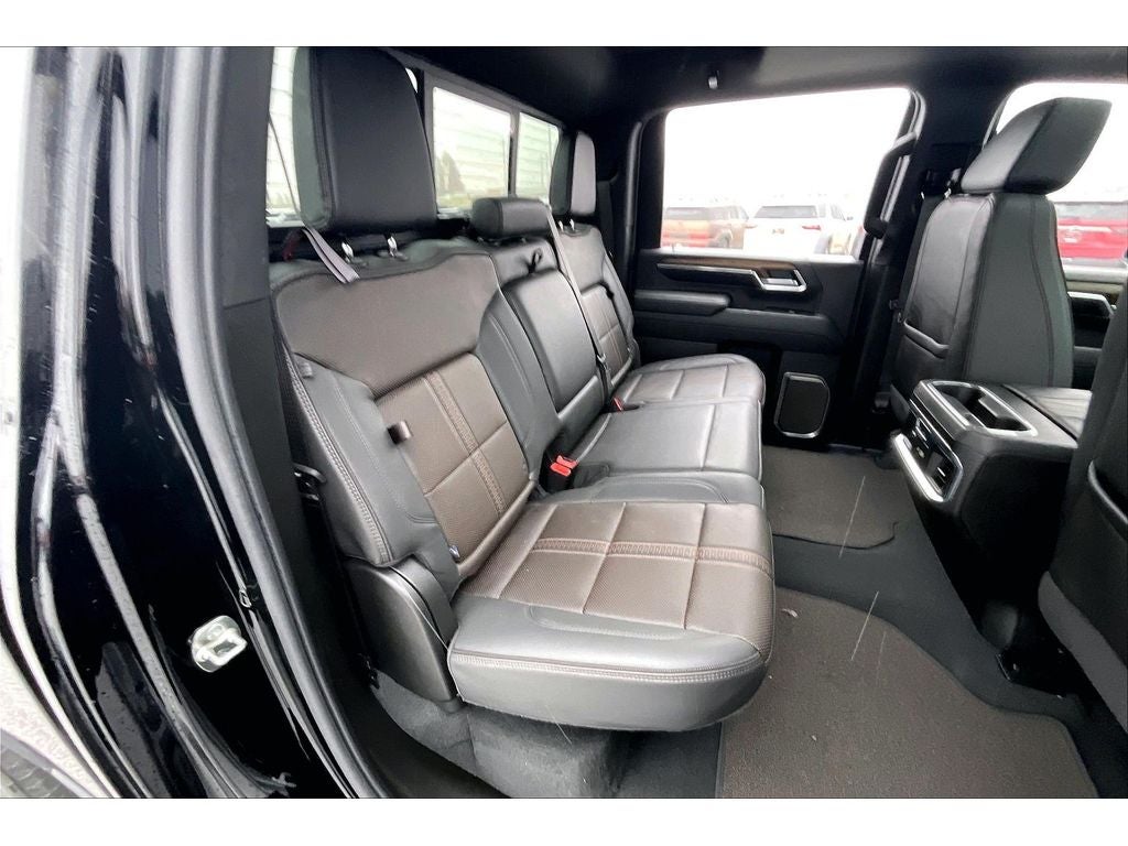 2025 Chevrolet Silverado 3500 HD High Country