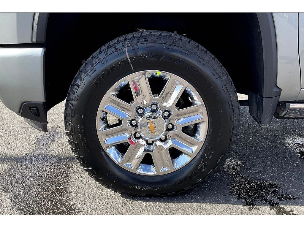 2025 Chevrolet Silverado 3500 HD High Country