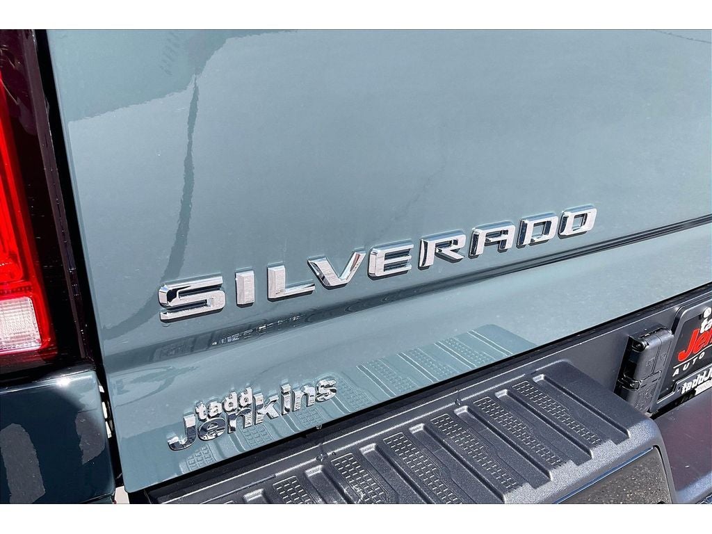 2025 Chevrolet Silverado 2500 HD ZR2