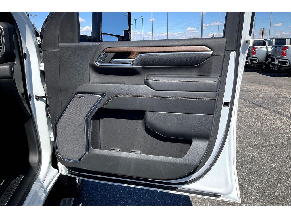 2024 Chevrolet Silverado 3500 HD High Country