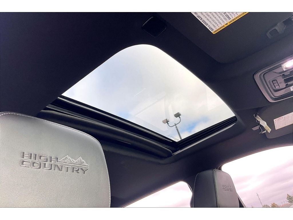 2022 Chevrolet Silverado 3500 HD High Country