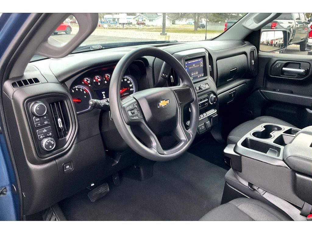 2024 Chevrolet Silverado 1500 Custom