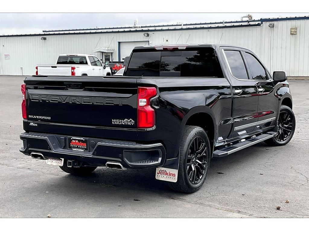 2022 Chevrolet Silverado 1500 High Country