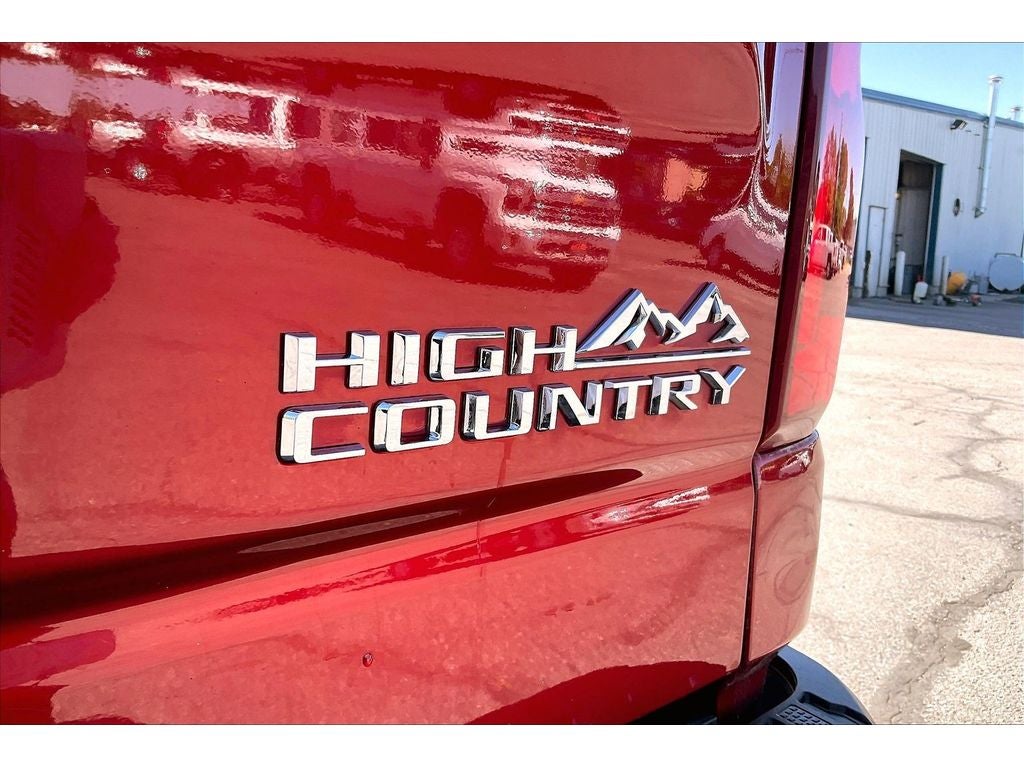 2025 Chevrolet Silverado 1500 High Country
