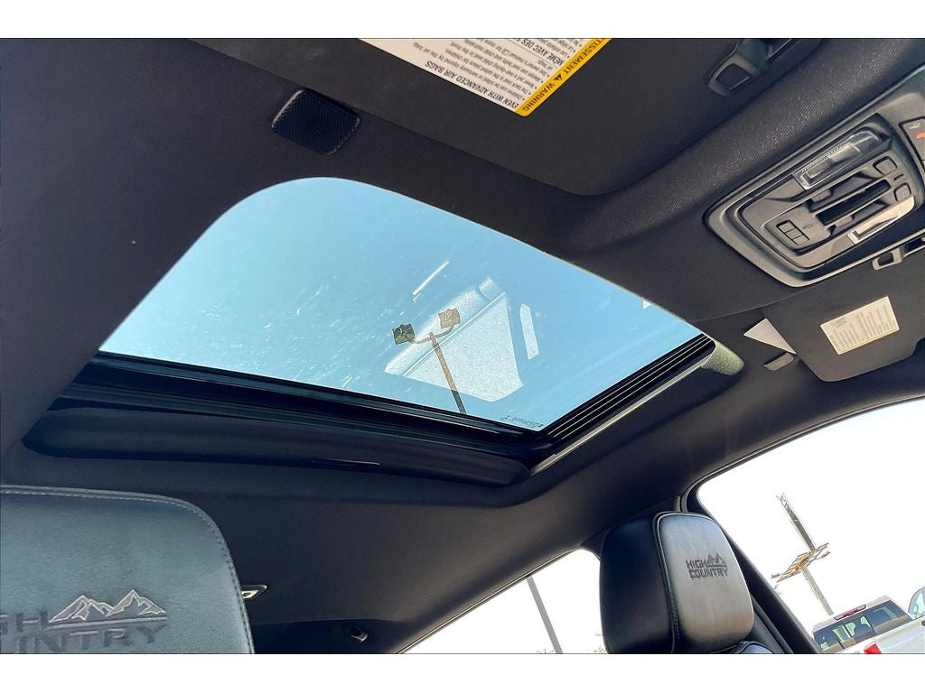 2022 Chevrolet Silverado 1500 LTD High Country