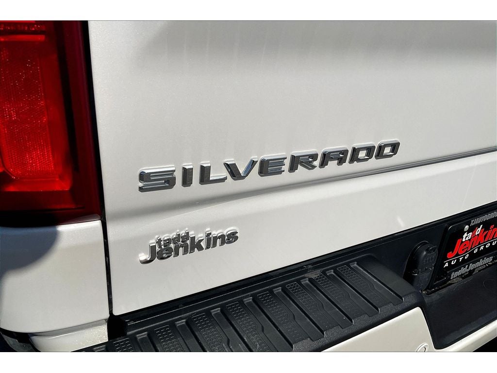 2022 Chevrolet Silverado 1500 LTD High Country
