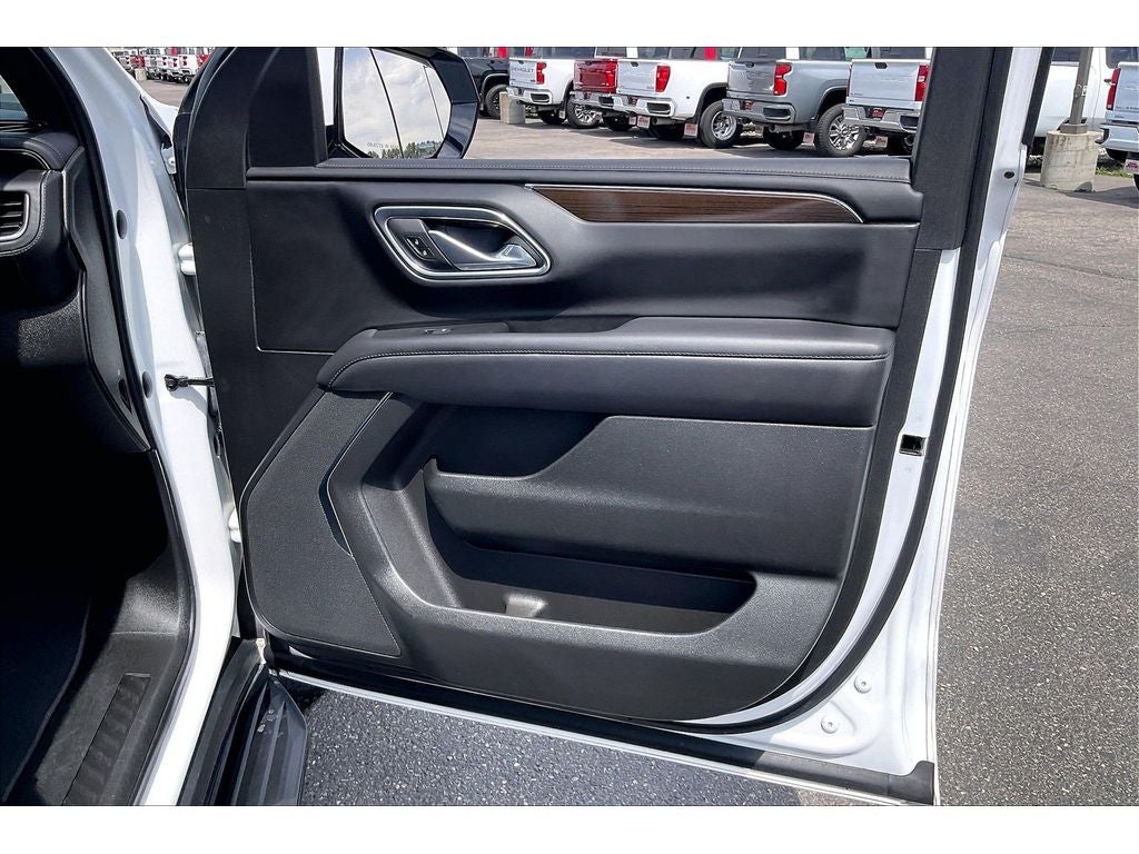 2022 GMC Yukon SLE