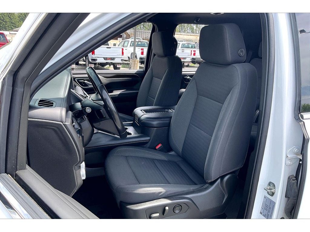 2022 GMC Yukon SLE