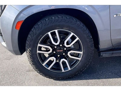 2022 GMC Yukon XL AT4