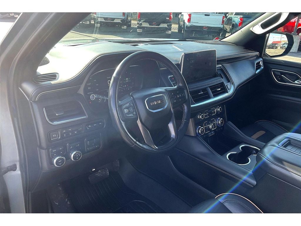 2022 GMC Yukon XL AT4