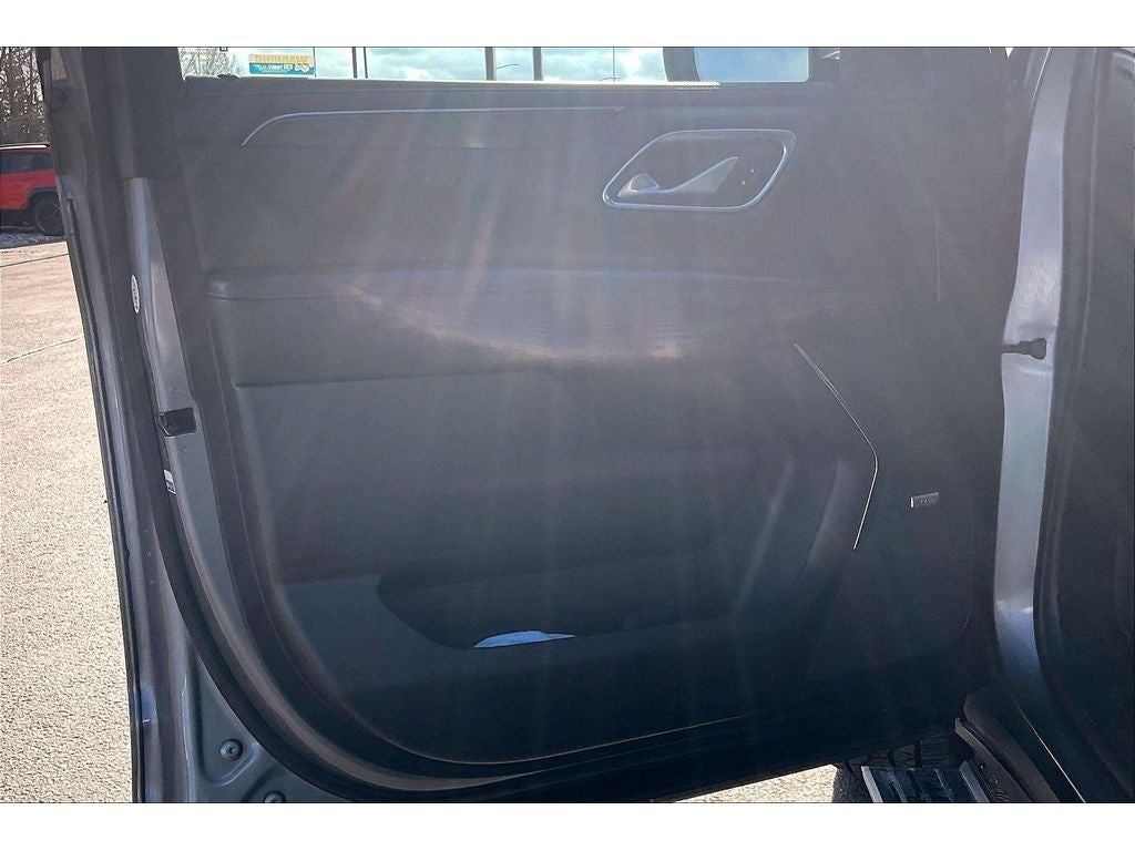 2022 GMC Yukon XL AT4