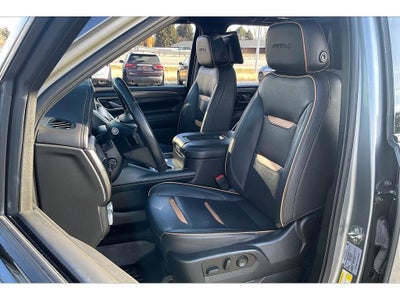 2022 GMC Yukon XL AT4