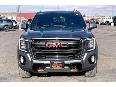 2022 GMC Yukon XL AT4