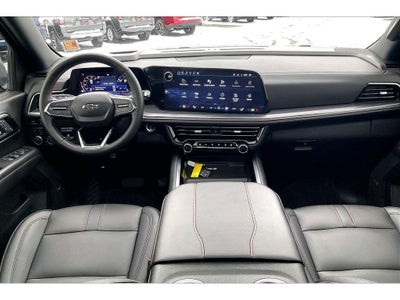 2025 Chevrolet Suburban RST