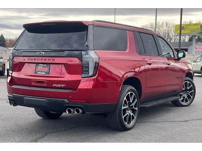 2025 Chevrolet Suburban RST