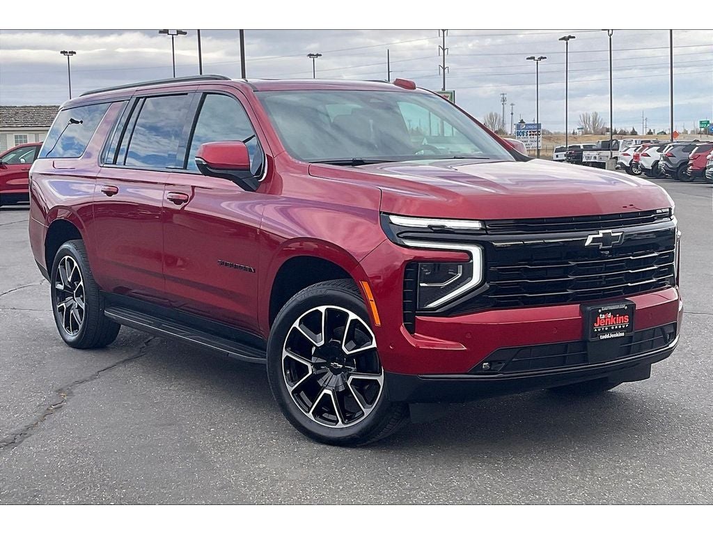 2025 Chevrolet Suburban RST