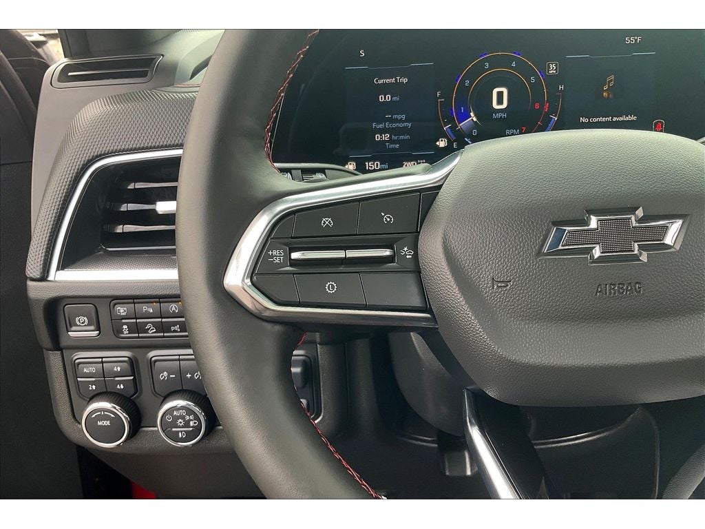 2025 Chevrolet Suburban RST