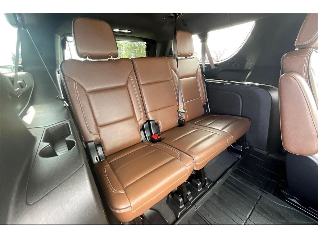 2025 Chevrolet Suburban High Country