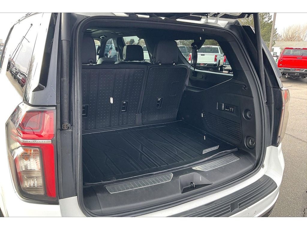 2022 Chevrolet Suburban High Country