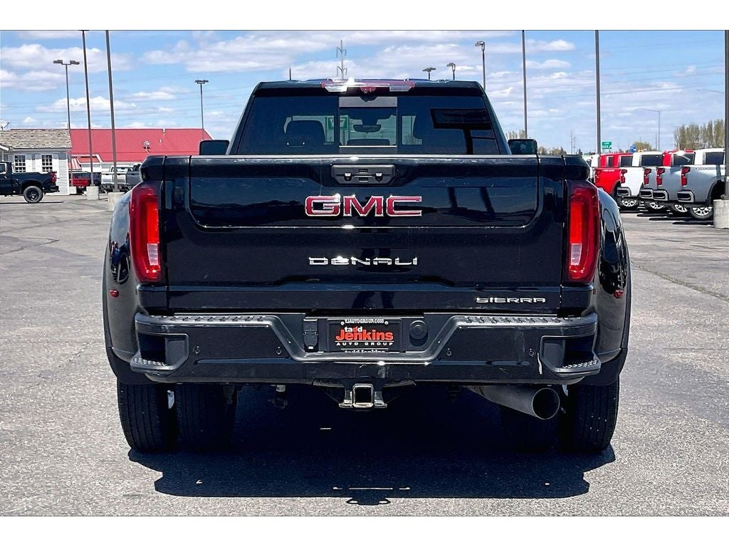 2023 GMC Sierra 3500 HD Denali
