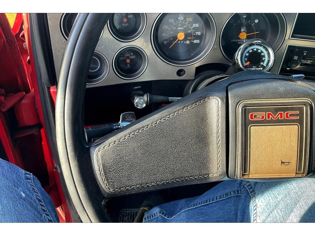 1987 GMC 1/2 Ton Pickups Base