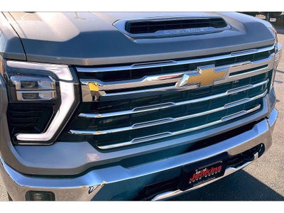 2025 Chevrolet Silverado 3500 HD LTZ