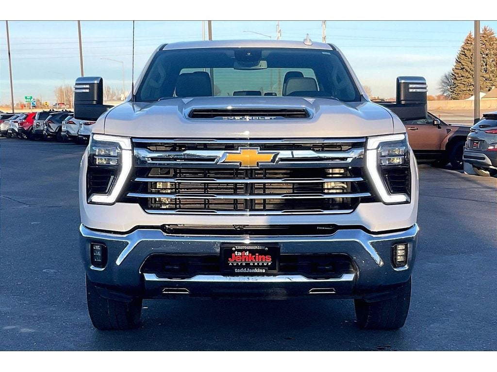 2025 Chevrolet Silverado 3500 HD LTZ