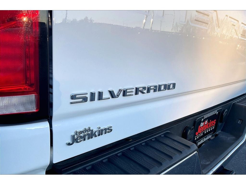 2025 Chevrolet Silverado 3500 HD LTZ