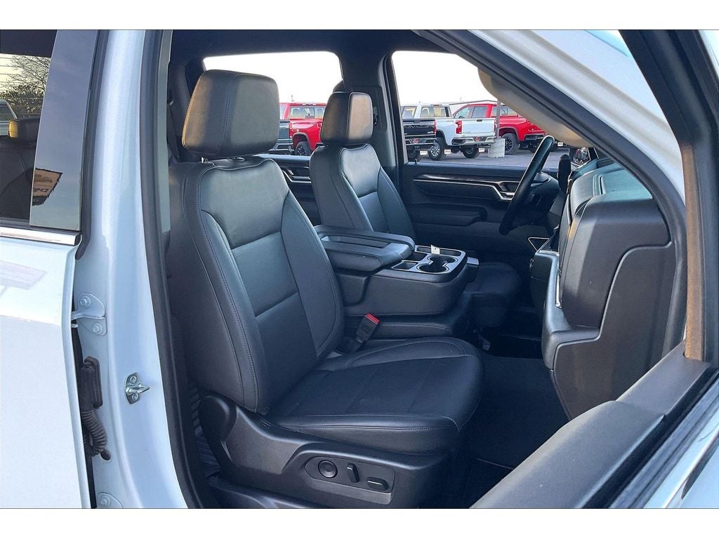 2025 Chevrolet Silverado 3500 HD LTZ