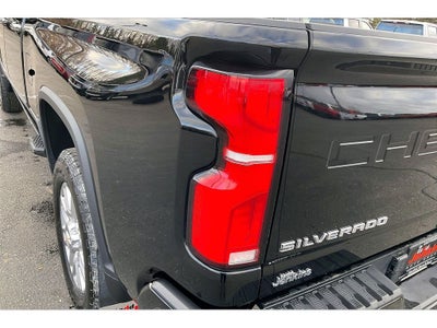 2025 Chevrolet Silverado 3500 HD High Country