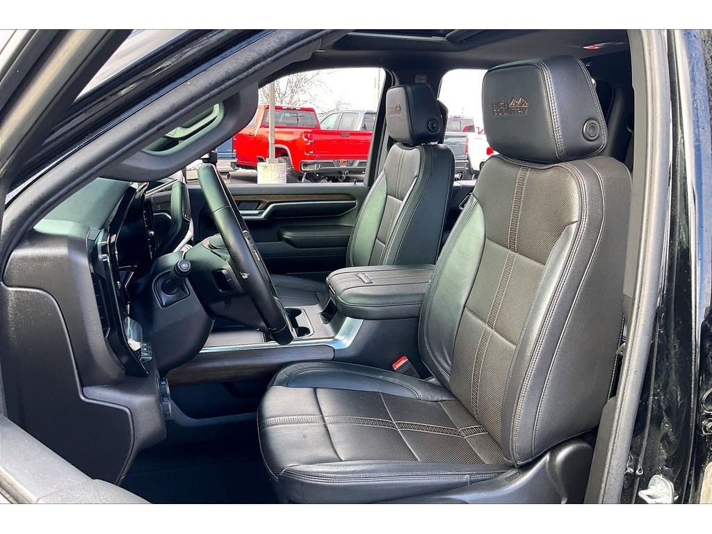 2025 Chevrolet Silverado 3500 HD High Country