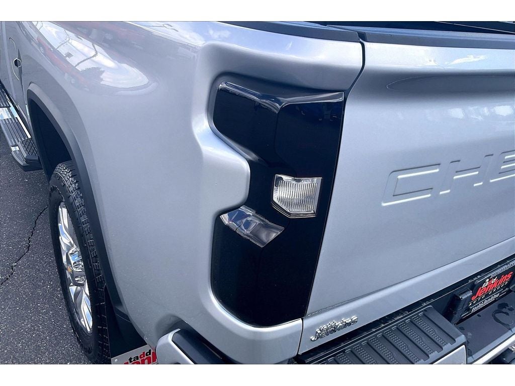 2022 Chevrolet Silverado 3500 HD High Country